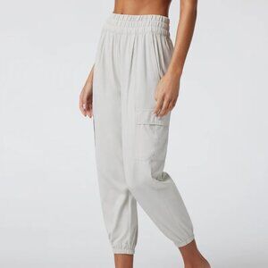 NWT Vuori Villa Joggers